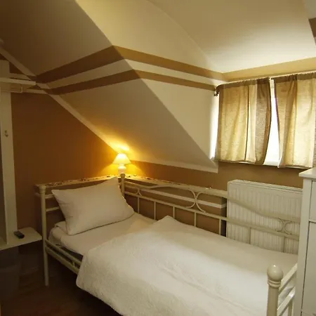 Dependance 3* Neckargemund